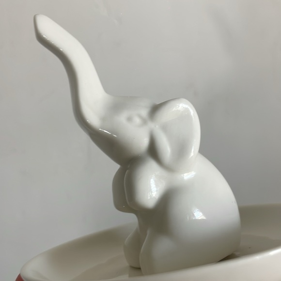 •| ceramic ring holder - Picture 7 of 8